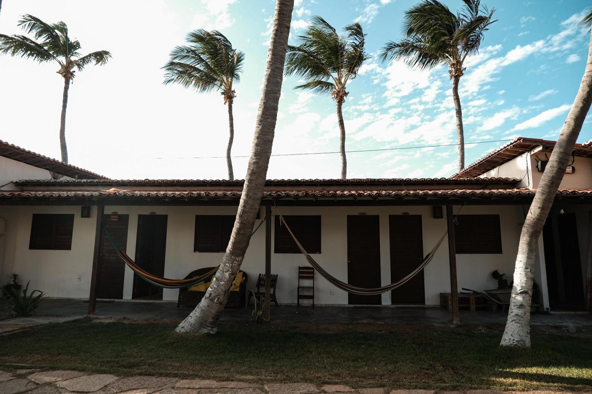 Seu Pedro Lounge Praia - Pousada E Kite Center Icapui Exterior photo